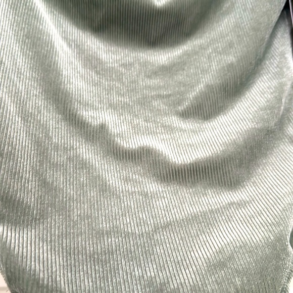 Urban outfitters body suit sizes small and medium available NWT velvet corduroy - Picture 2 of 3